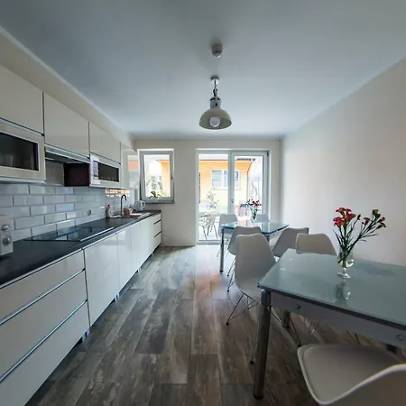 Lamar 民宿 米兹多洛杰